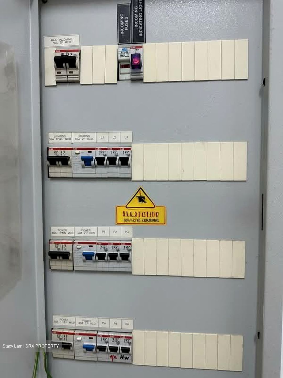 E9 Premium (D27), Factory #557603141